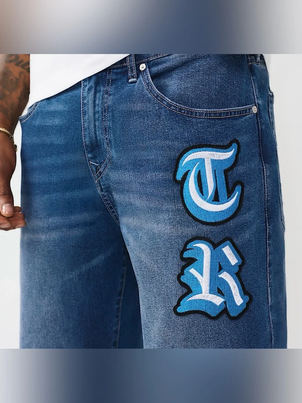 NWT True Religion Men’s 32/32 Medium Blaze Wash Bobby Relaxed Baggy Jeans